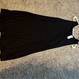 Black Sleeveless Dress